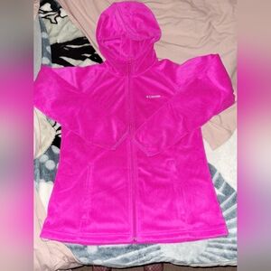 Columbia super soft fleece jacket with hood. Size large.